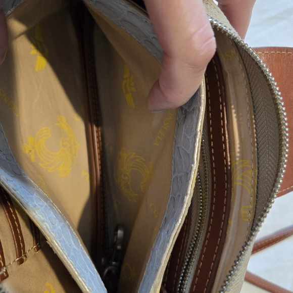 Brown and Cream Crossbody Bag - Picture 5 of 10